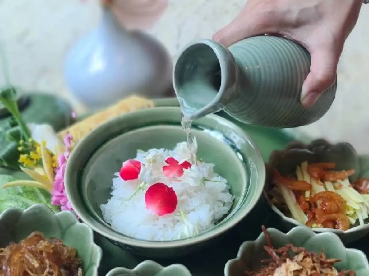 ‘5 อันดับข้าวแช่’ ประจำฤดูกาล 2568 นี้ ที่คุณไม่ควรพลาด
