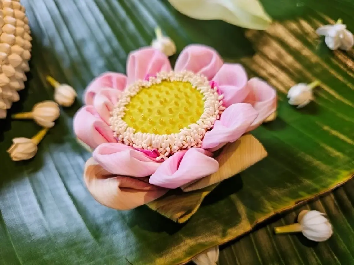 ‘ข้าวแช่ 2025’ และ ‘เซตอาหารกลางวัน’ ที่ ‘โรงแรมดุสิตธานี กรุงเทพ’