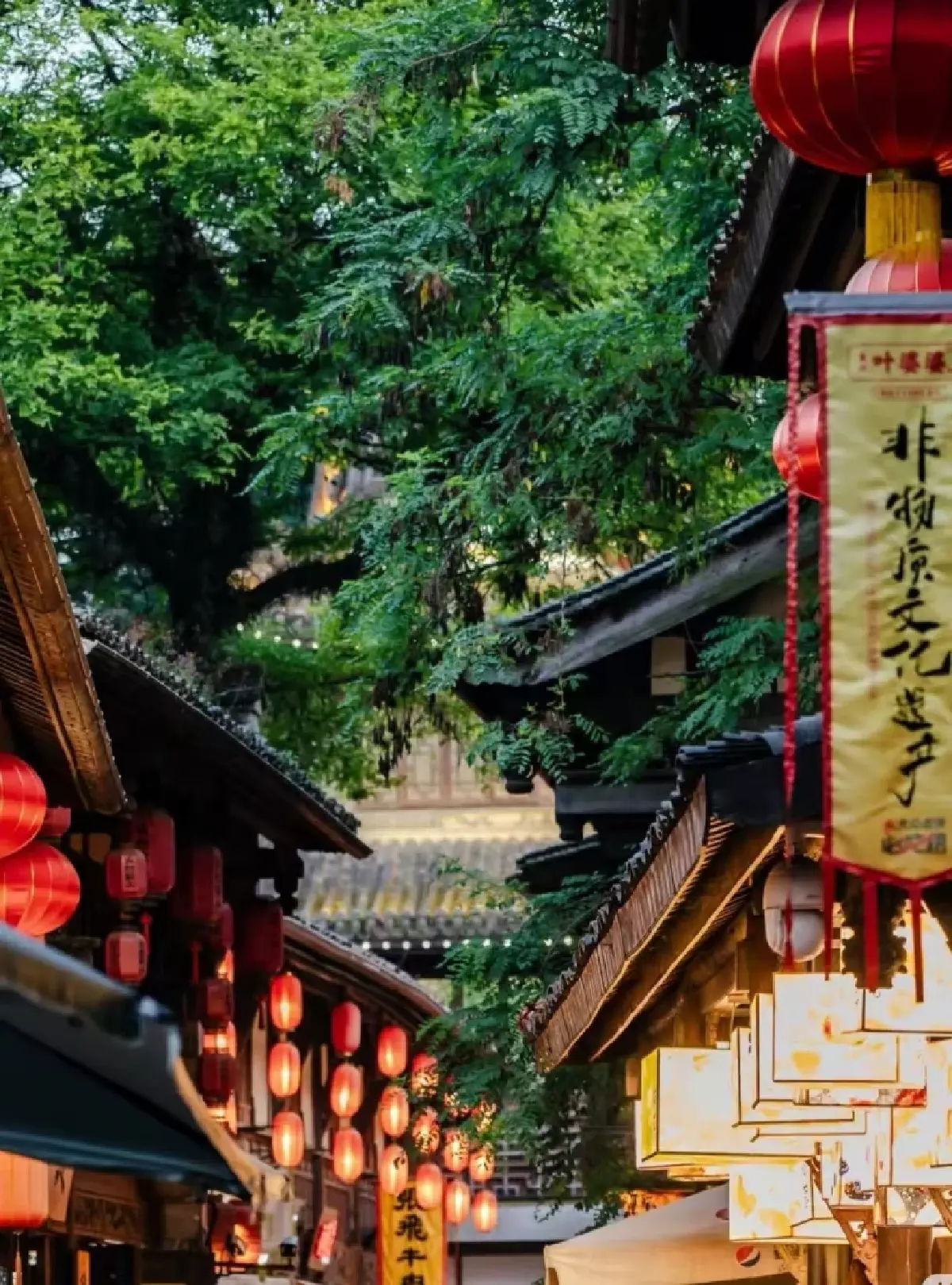 ชวน \'เที่ยวเฉิงตู\' เมืองประวัติศาสตร์ วัฒนธรรม หม้อไฟและแพนด้า