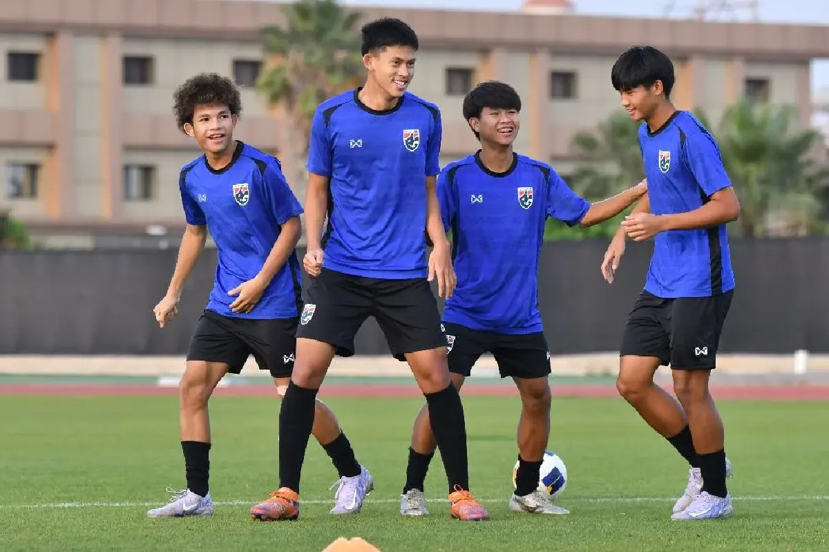 ถ่ายทอดสดฟุตบอลU17 'ทีมชาติไทย พบ จีน' ดูบอลสด ชิงแชมป์เอเชีย 2025