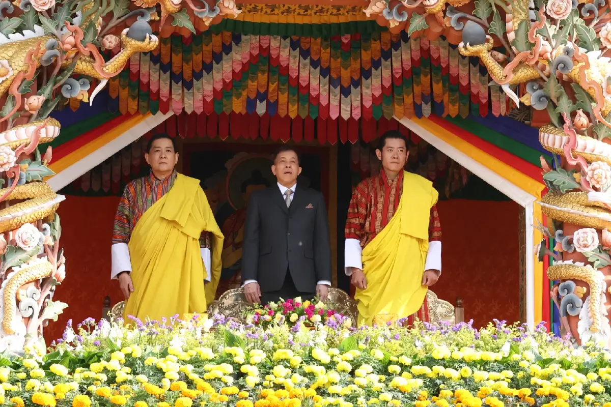ในหลวง-พระราชินี เสด็จฯ เยือนภูฏานอย่างเป็นทางการ วันแรก