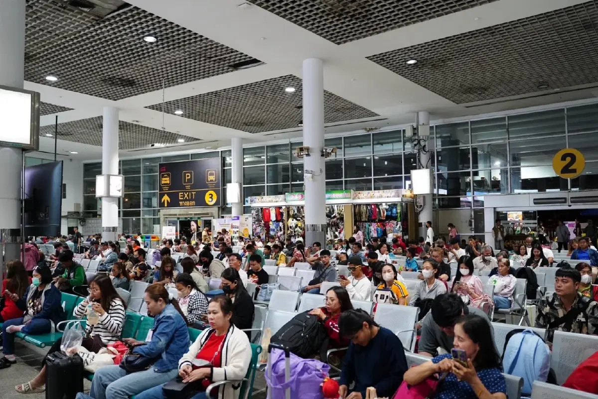 สงกรานต์ 2568 บขส. ชี้ คนกลับบ้าน 1.6 แสน คาดวันนี้เดินทางสบายขึ้น