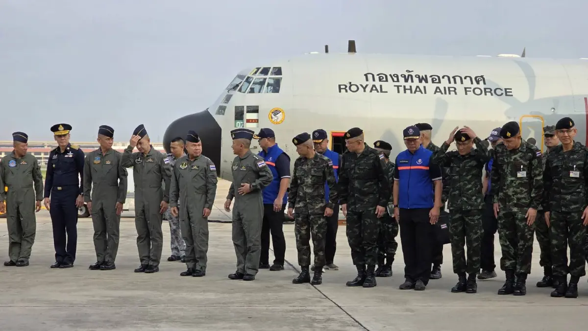 'ผบ.ทสส.-ผบ.ทอ.' ส่งกำลังพล 55 นาย กู้วิกฤติแผ่นไหวเมียนมา