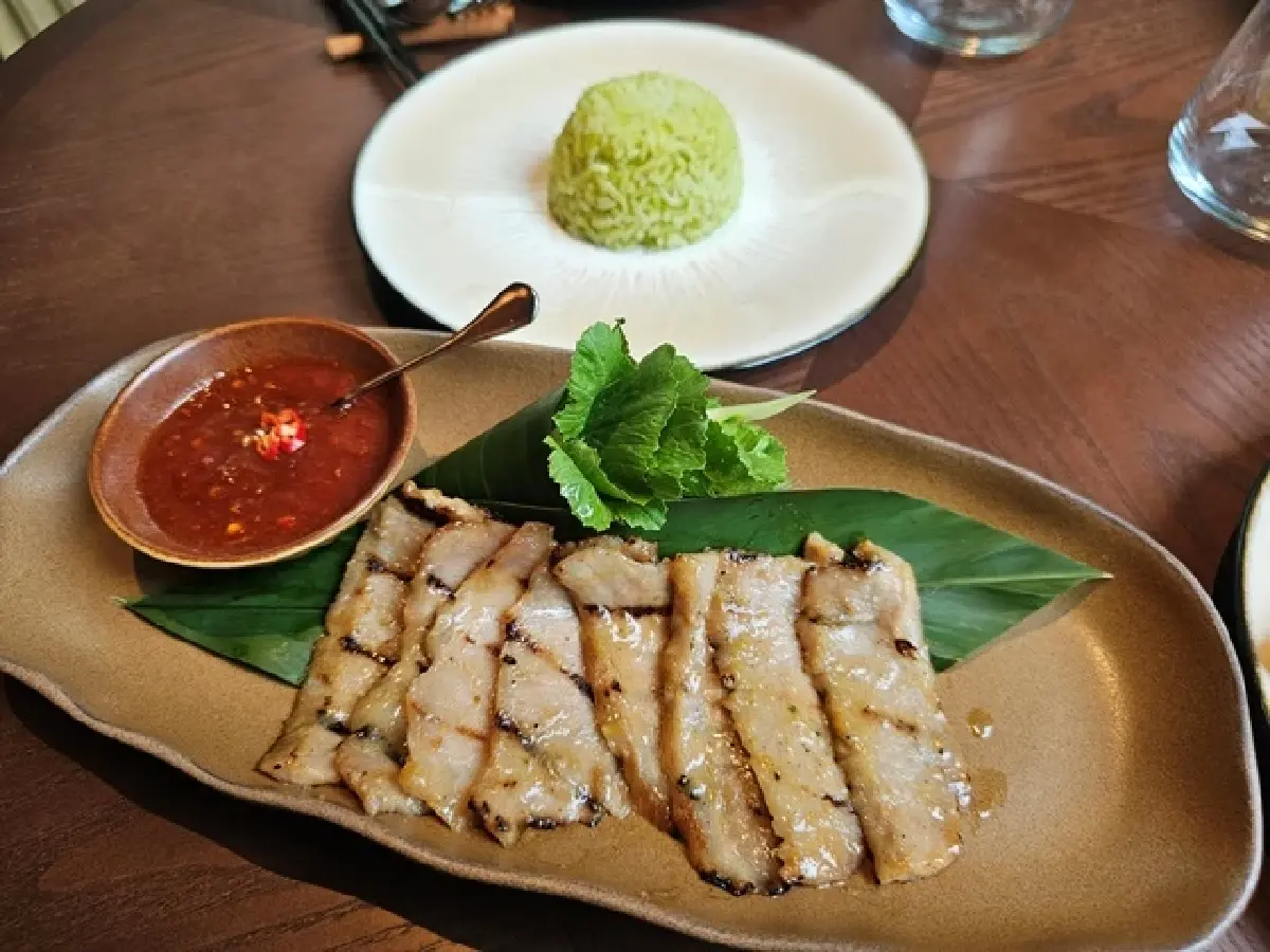 ‘ข้าวแช่ 2025’ และ ‘เซตอาหารกลางวัน’ ที่ ‘โรงแรมดุสิตธานี กรุงเทพ’