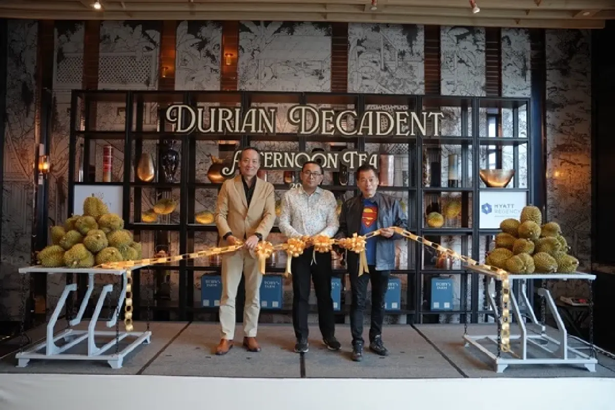 ‘หมอนทองเลิฟเวอร์’ ห้ามพลาด ‘Durian Decadent Afternoon Tea’