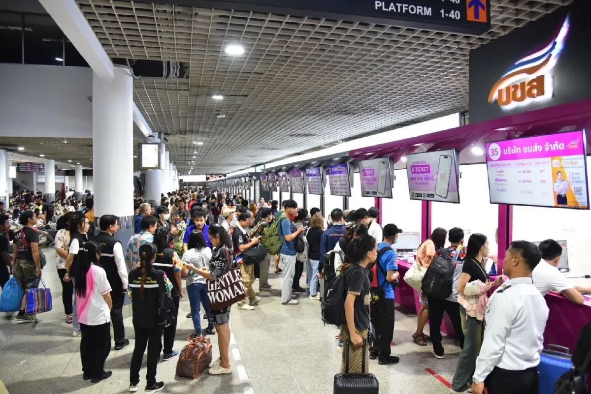 สงกรานต์ 2568 บขส. ชี้ คนกลับบ้าน 1.6 แสน คาดวันนี้เดินทางสบายขึ้น