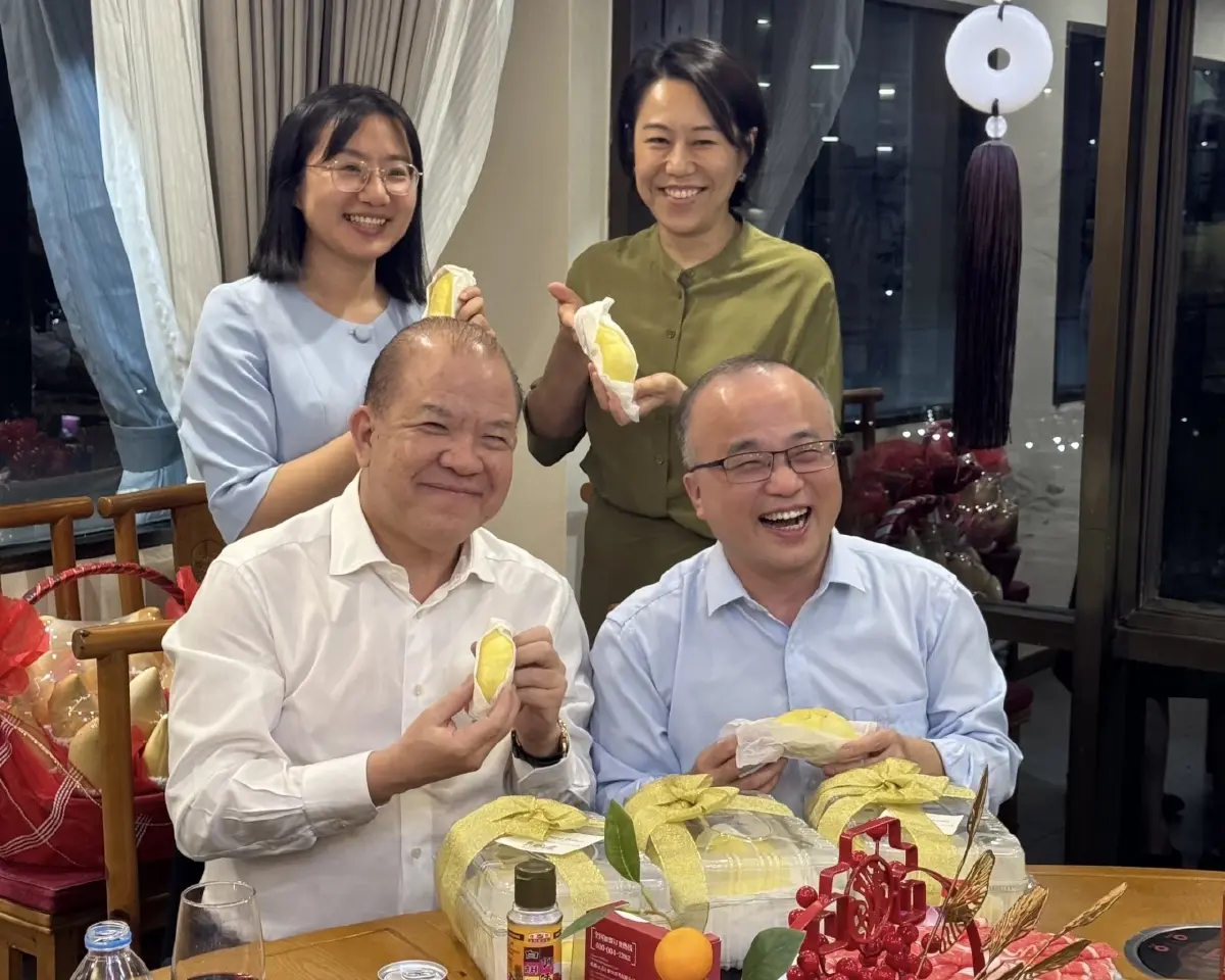 "พิชัย"จับมือ อัครราชทูตจีน สร้างความมั่นใจทุเรียนไทย