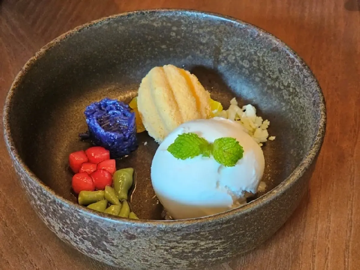 ‘ข้าวแช่ 2025’ และ ‘เซตอาหารกลางวัน’ ที่ ‘โรงแรมดุสิตธานี กรุงเทพ’