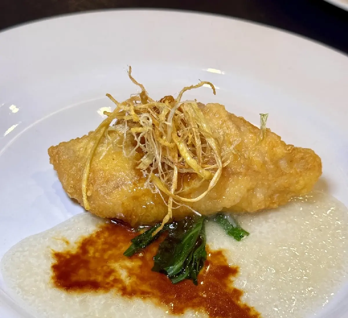 'ซาซิมิ' ปลาไทย โดยนักแล่ปลา 'เกียวทัค' กับเชฟชายร้าน 'Black Inu'