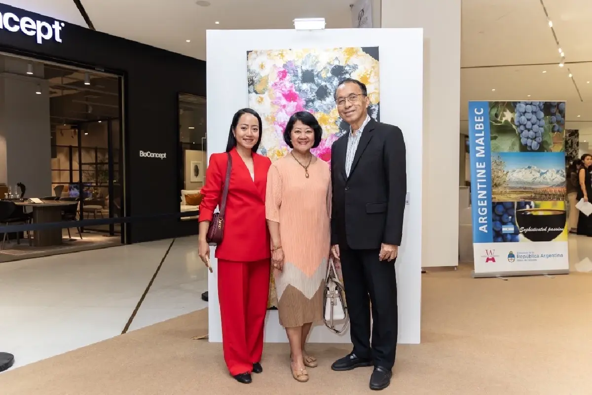 Songkran Water & Petals ฉลองความสัมพันธ์การทูต - เทศกาลสงกรานต์ไทย