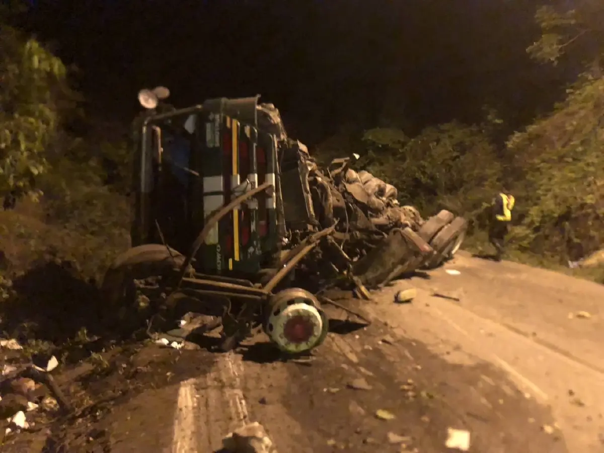 ปิดถนน ทางหลวง 348 สระแก้ว ขาขึ้นขาลง อ.ตาพระยา อุบัติเหตุรถคว่ำ