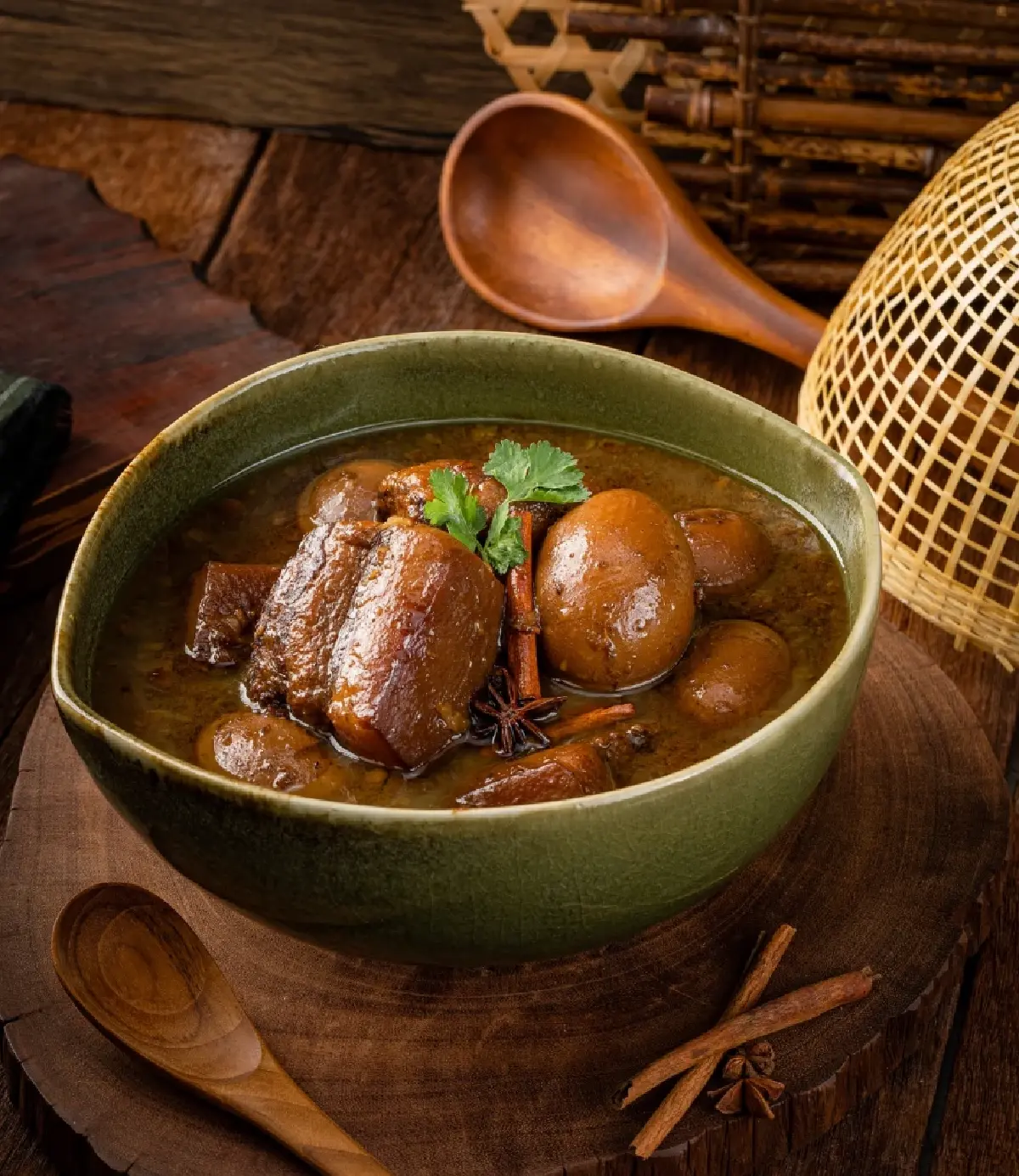 ‘ไข่พะโล้พี่เอ’ ทำยอดขายวันละ ‘2.5 ล้านบาท’ วางเป้าเป็น ‘อาณาจักรเอฟู้ด’ เล็งขยายสาขาเพิ่ม