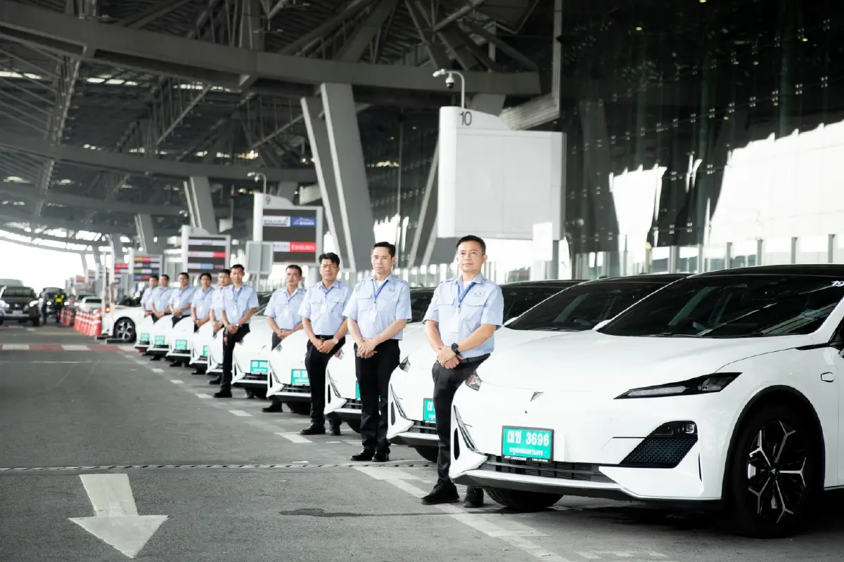 อินฟินิท ออโตโมบิล ส่งลีมูซีนพลังงานไฟฟ้ากว่า 50 คัน สู่ท่าอากาศยานสุวรรณภูมิ