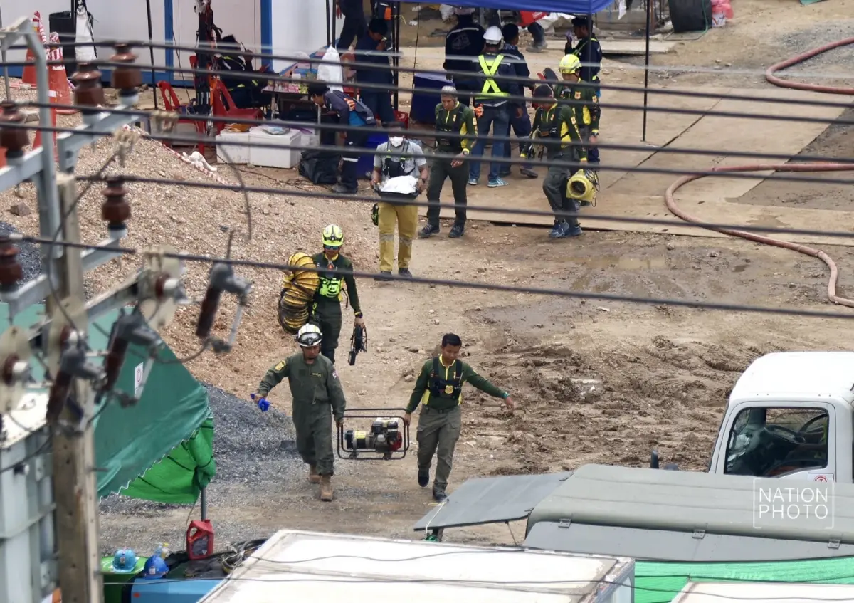 อัปเดต ตึก สตง.ถล่ม วันนี้ เร่งกู้ซากหลังพบแสงไฟใต้ซากอาคารโซน B