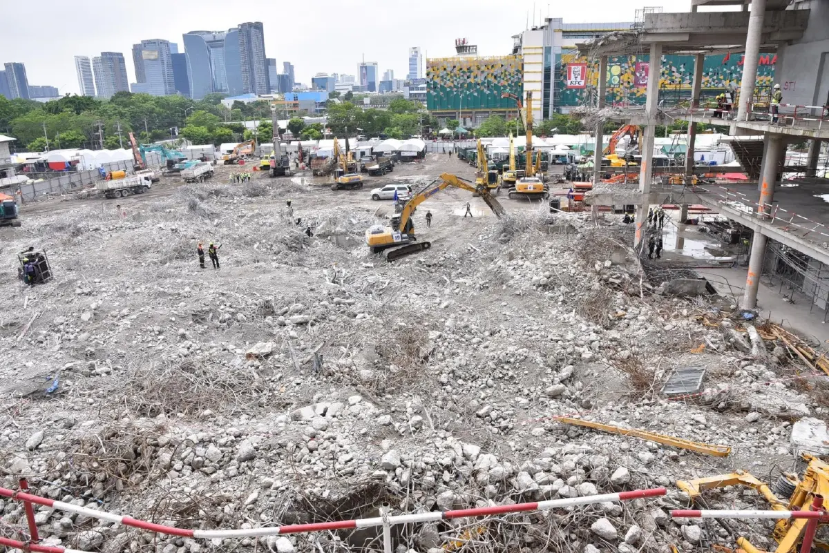 สถานการณ์ตึก สตง. ถล่ม ล่าสุด พบอีก 5 ร่าง เร่งค้นหาตลอด 24 ชั่วโมง