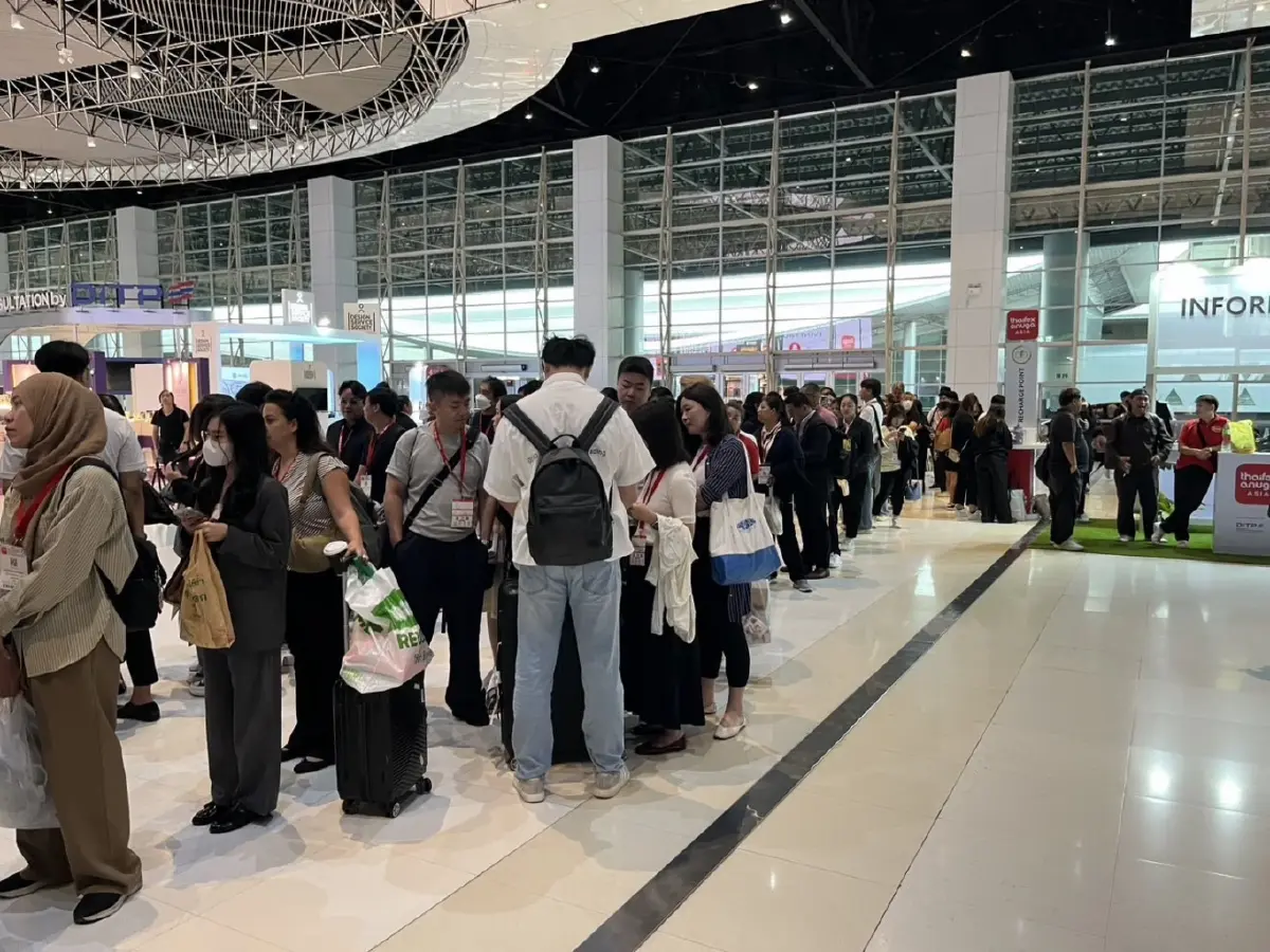 THAIFEX ดันผู้โดยสาร 'สีชมพูเข้าเมืองทอง' พุ่งสูงสุด 1.2 หมื่นคน