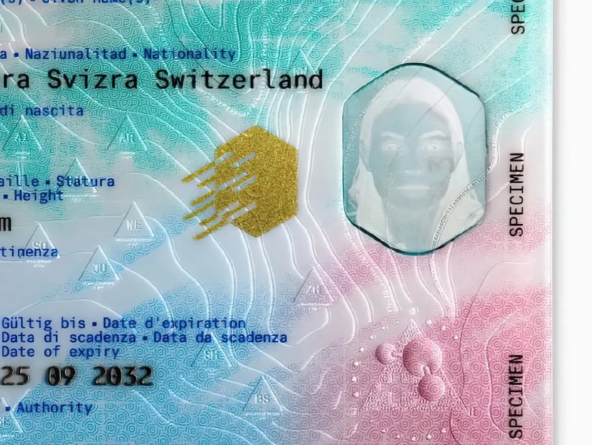 สุดยอดพาสปอร์ต ‘สวิตเซอร์แลนด์’ มีเทคโนโลยีล้ำสมัยที่สุดในโลก