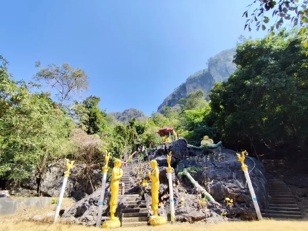 ‘เที่ยวแม่สอด’ จังหวัดตาก ชม ‘หมู่บ้านหรรษา...แม่กาษา’