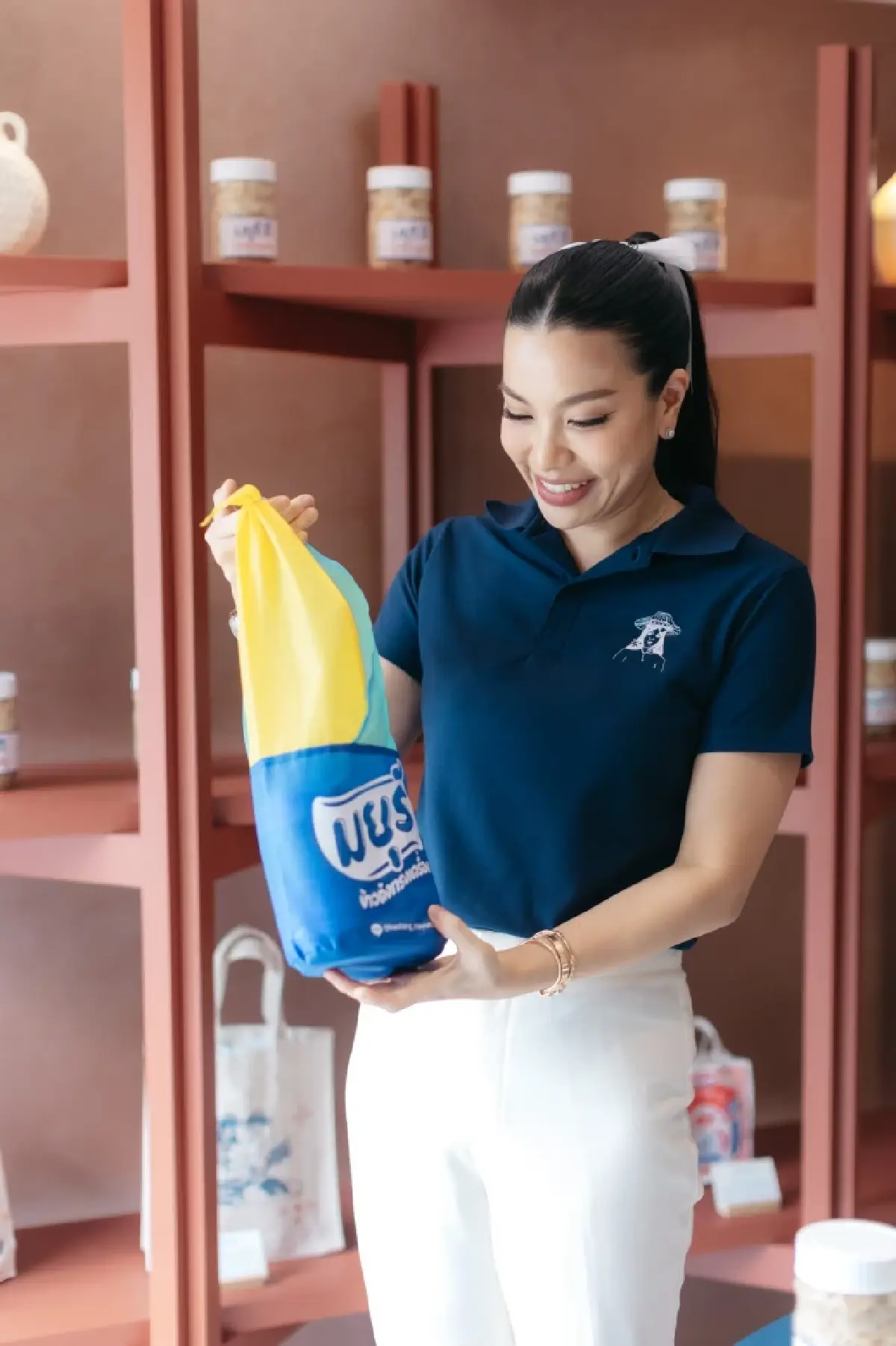 ‘ข้าวตังมยุรี’ ตำนาน 50 ปี ข้าวตังทรงเครื่อง ของว่างเคี้ยวเพลิน