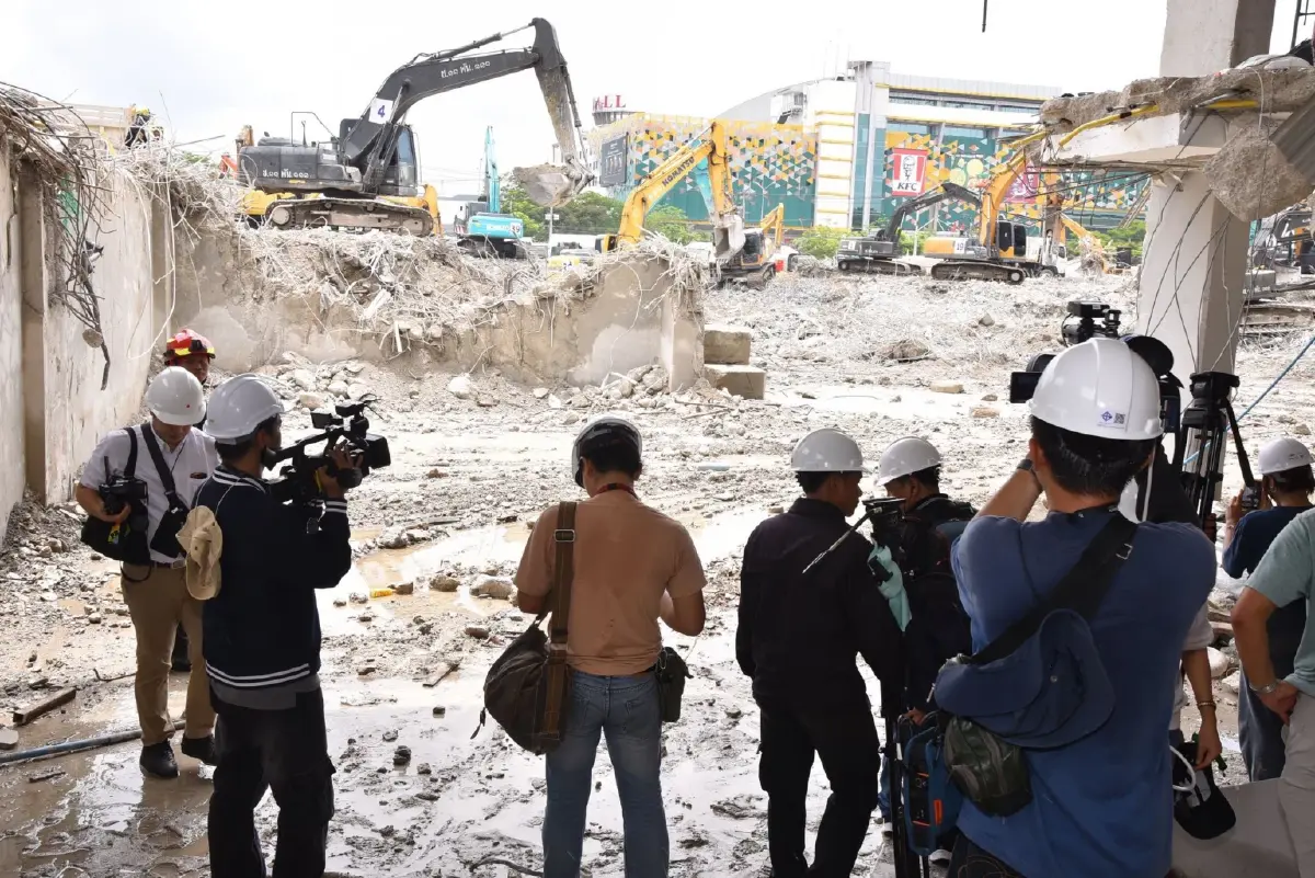 'ตึกถล่ม' ยอดดับ 88 ราย เคลียร์ซากเปิดพื้นที่ ไม่พบผู้สูญหายเพิ่ม