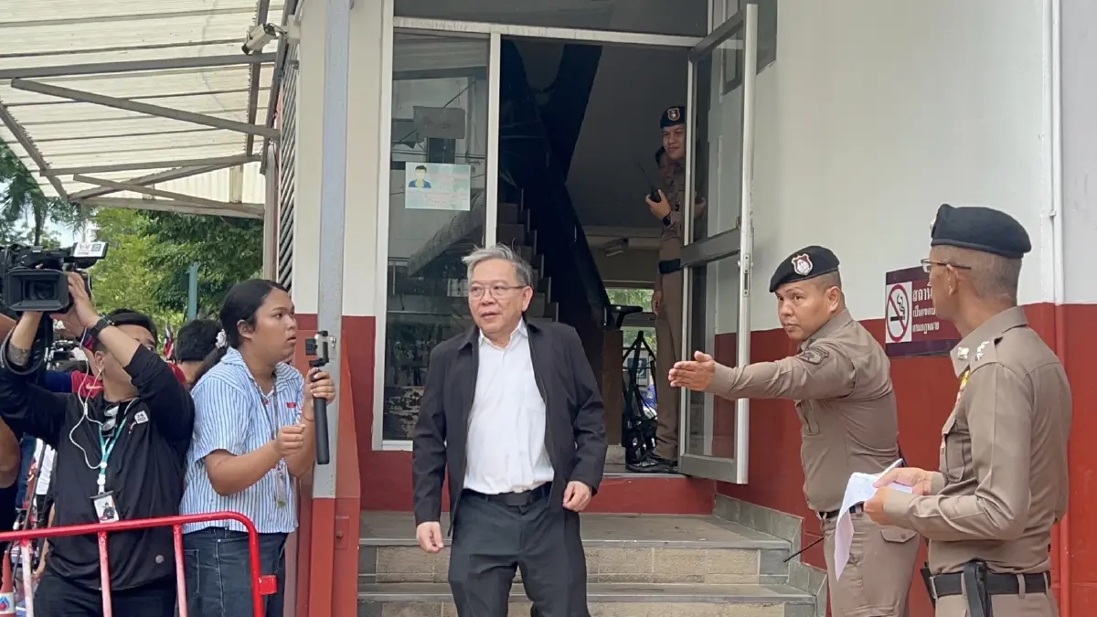 คุมตัว 15 ผู้ต้องหา ตึกสตง.ถล่ม ส่งศาล 'เปรมชัย' นั่งรถกระบะ