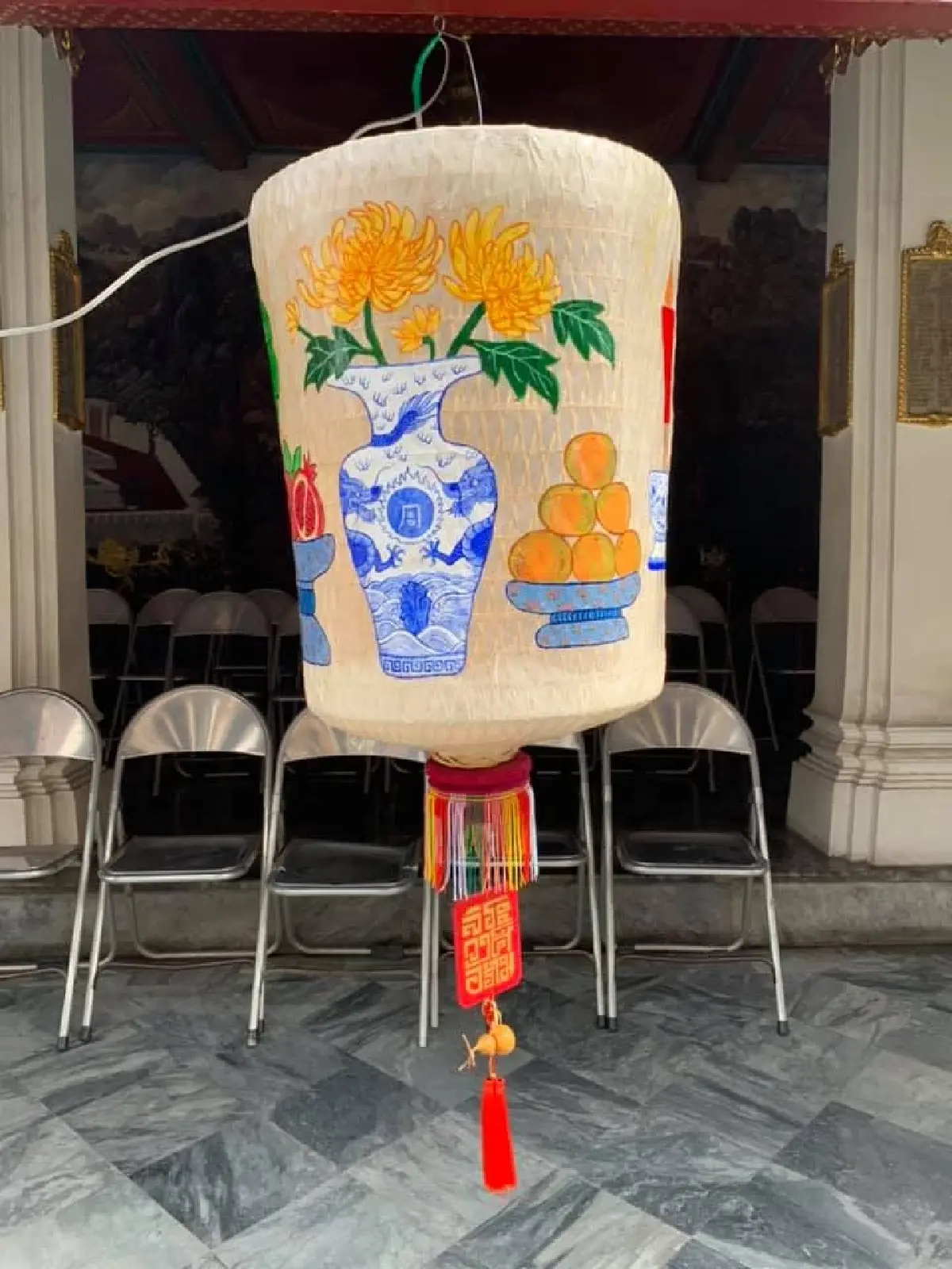 โคมตรา เครื่องสักการะพระราชพิธีวิสาขบูชา