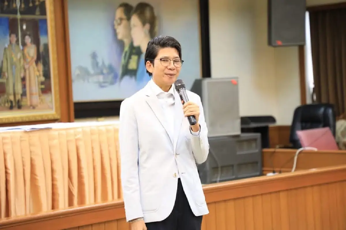 เกม‘ฮั้วสว.’ เขย่าอาณาจักร  ล้างบาง ‘บ้านใหญ่สีน้ำเงิน’