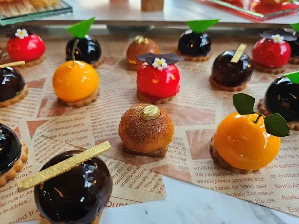 เปิดตัว ‘เมโทร เลานจ์’ โฉมใหม่ ณ  โรงแรมอวานี รัชดา กรุงเทพฯ