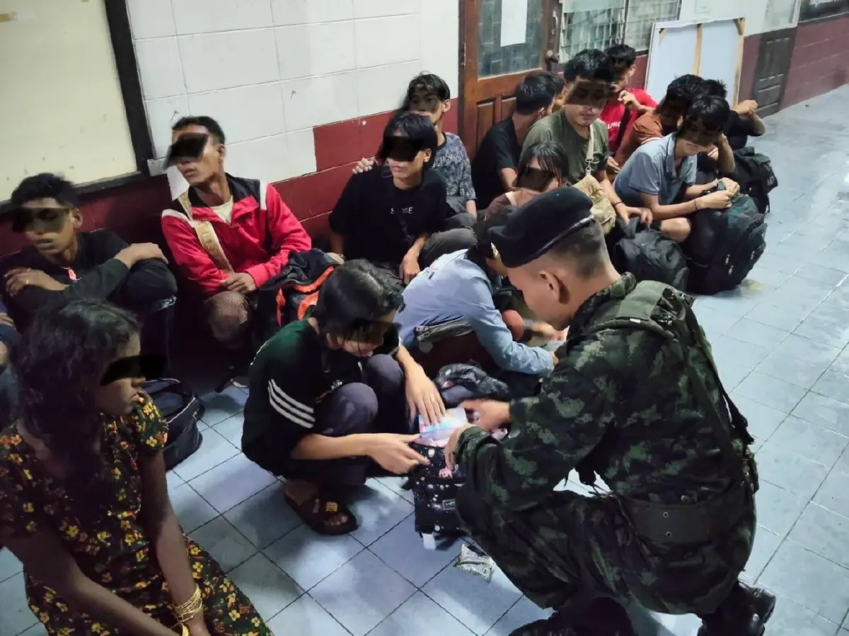 จับ 22 แรงงานเถื่อน ขณะรอขึ้นเรือ ลักลอบเข้าไทยที่สังขละบุรี