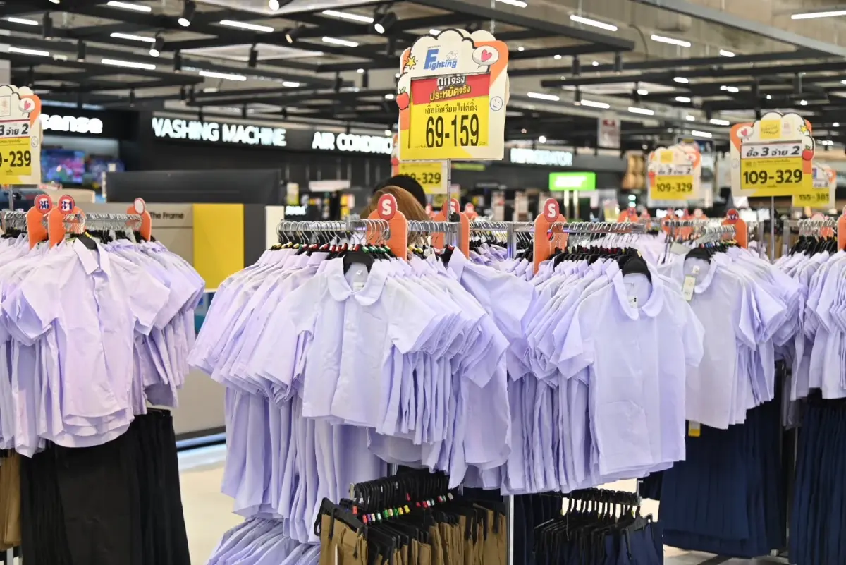 บิ๊กซี ลดแรง 'ลดราคาสินค้า' รับเปิดเทอม ชุดนักเรียนเริ่มต้น 69 บาท
