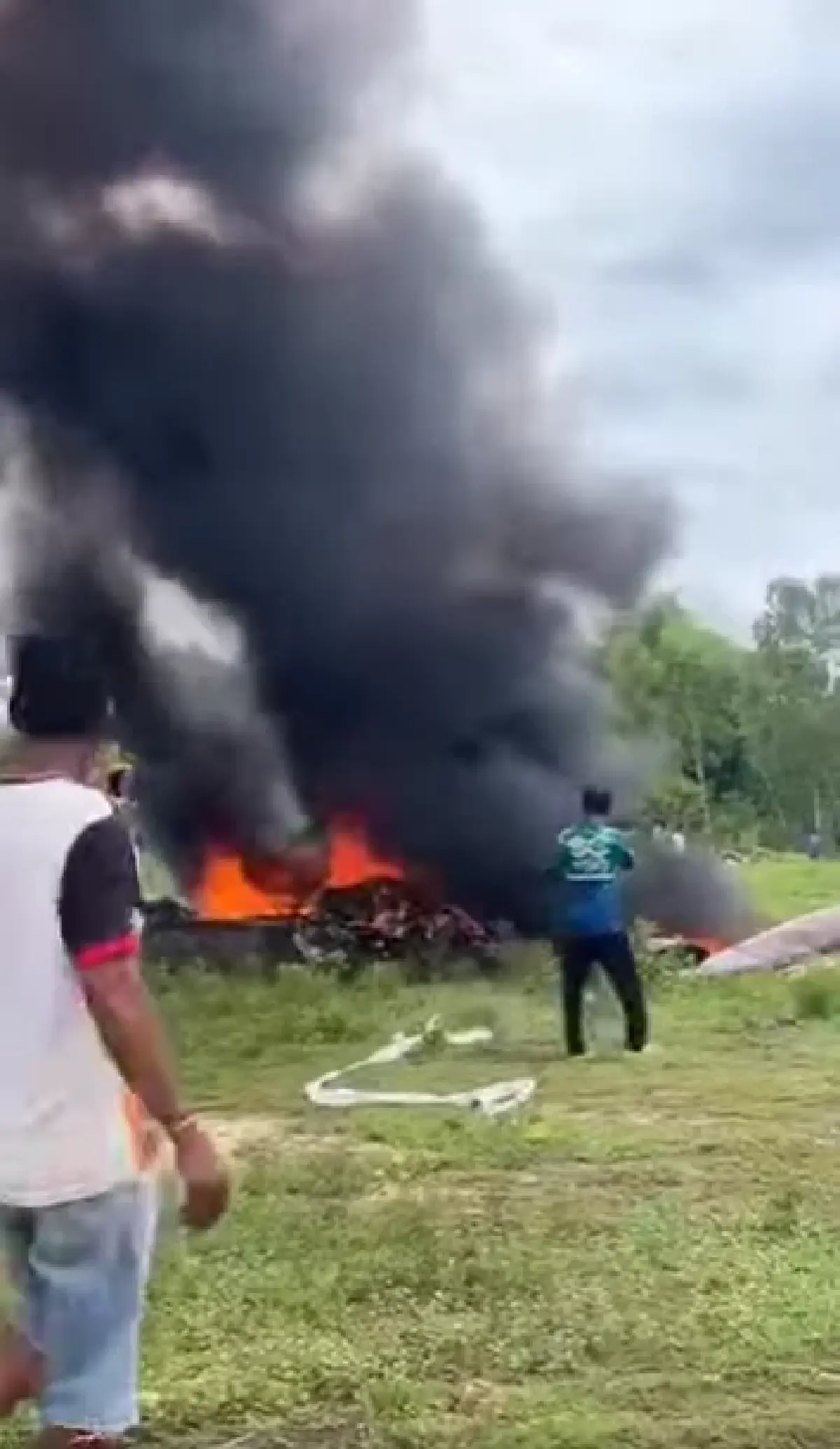 ด่วน! เฮลิคอปเตอร์ตกที่บ้านหนองกก จ.ประจวบคีรีขันธ์ เสียชีวิต 3