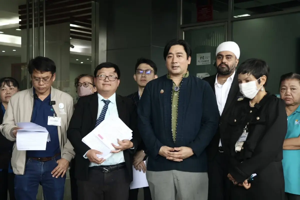 สภาผู้บริโภคฟ้อง กสทช. เบรกแผนประมูล 4 คลื่น หวั่นผู้บริโภคเสียประโยชน์