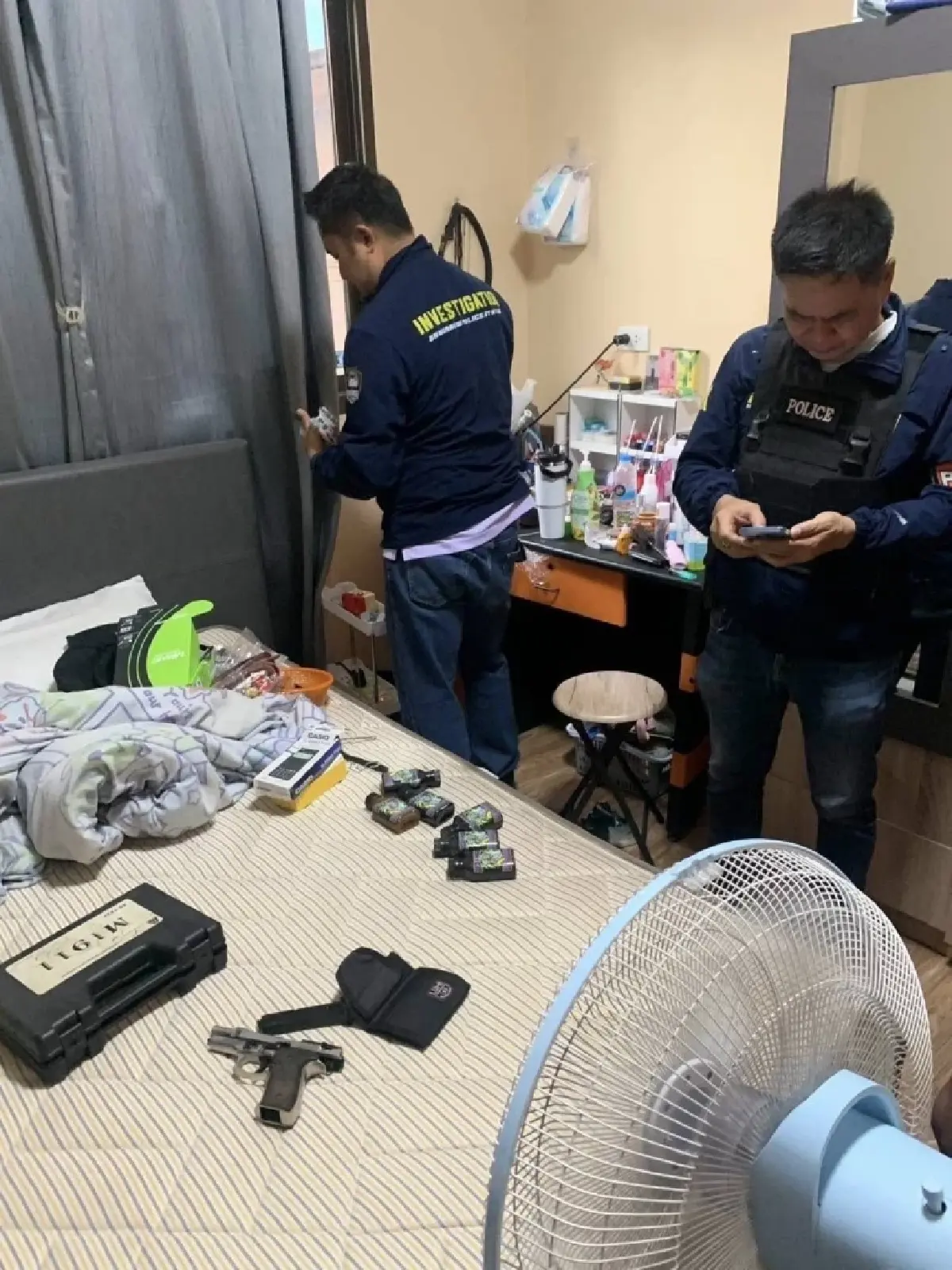 ปิดล้อมตรวจค้น 5 จุด ตำรวจบางแก้ว กัดไม่ปล่อยบุกไล่ล่าแก๊งค้ายา