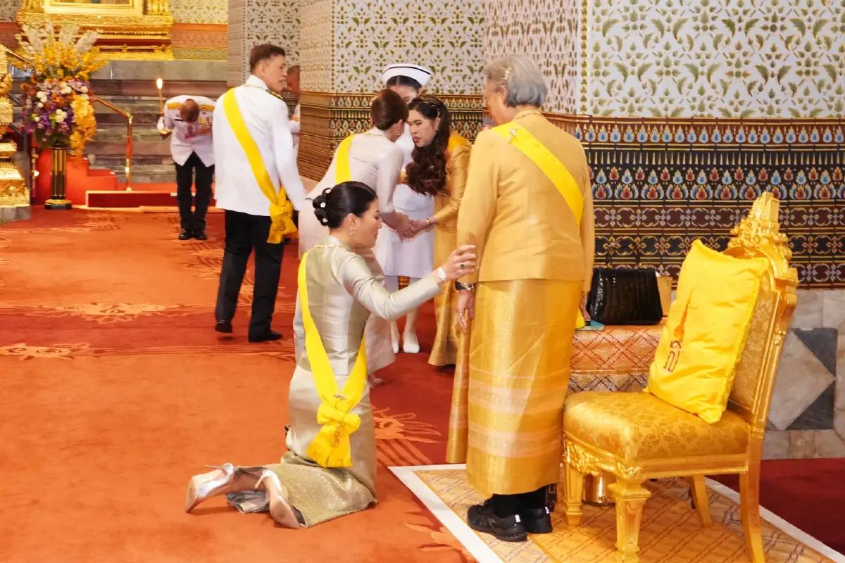 ในหลวง-พระราชินี เสด็จฯ ในการพระราชพิธีฉัตรมงคล พุทธศักราช 2568