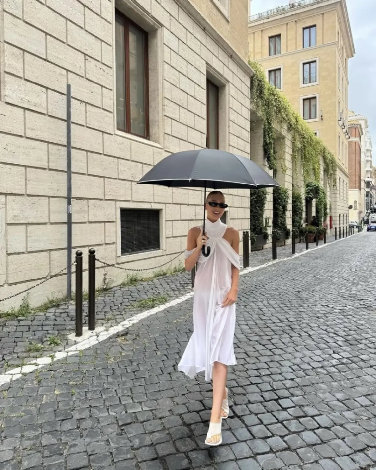 SIRIVANNAVARI เฉิดฉายพรมแดงคานส์ 2025 รวมลุคคนดังระดับโลกสวมใส่