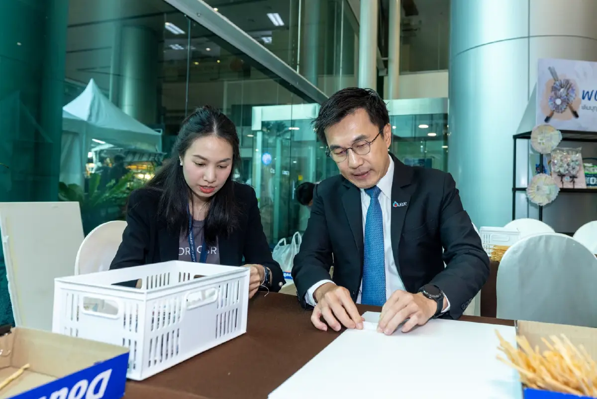 'ฮาวทูทิ้ง…ทิ้งอย่างไรให้ได้บุญ' กับ OR เปลี่ยนลอตเตอรี่เป็นดอกไม้จันทน์