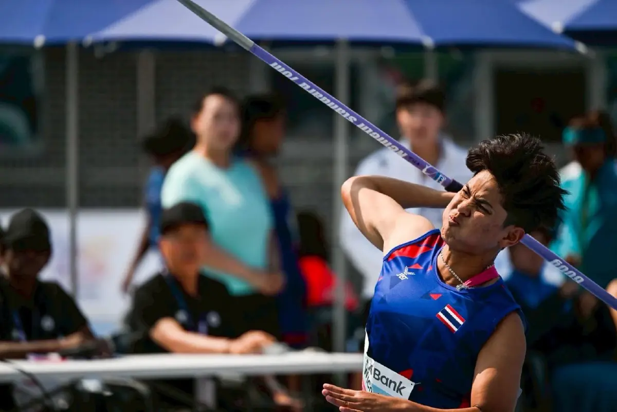 ถ่ายทอดสดกรีฑา ทีมไทย 'บิว ภูริพล - ตาต้า ชุติทัศน์' ชิงแชมป์เอเชีย