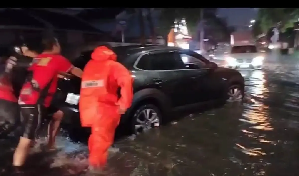 กทม. เตรียมรับมือฝน 80% หลังเจอพิษฝนวานนี้ สั่งเฝ้าระวัง 24 ชม.