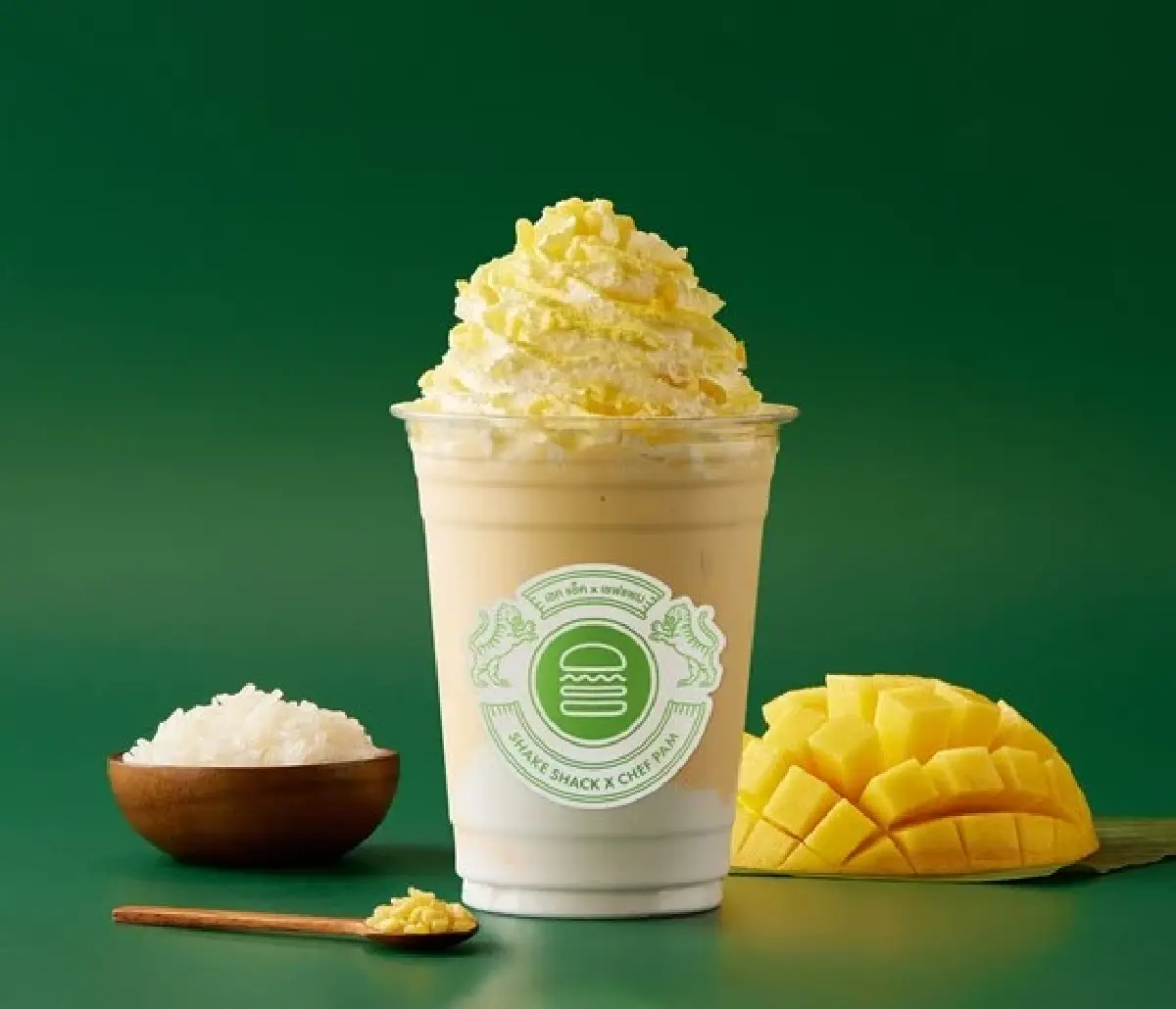 ‘เชฟแพม-พิชญา’ รังสรรค์เมนูแซ่บ ใน ‘Shake Shack X POTONG’