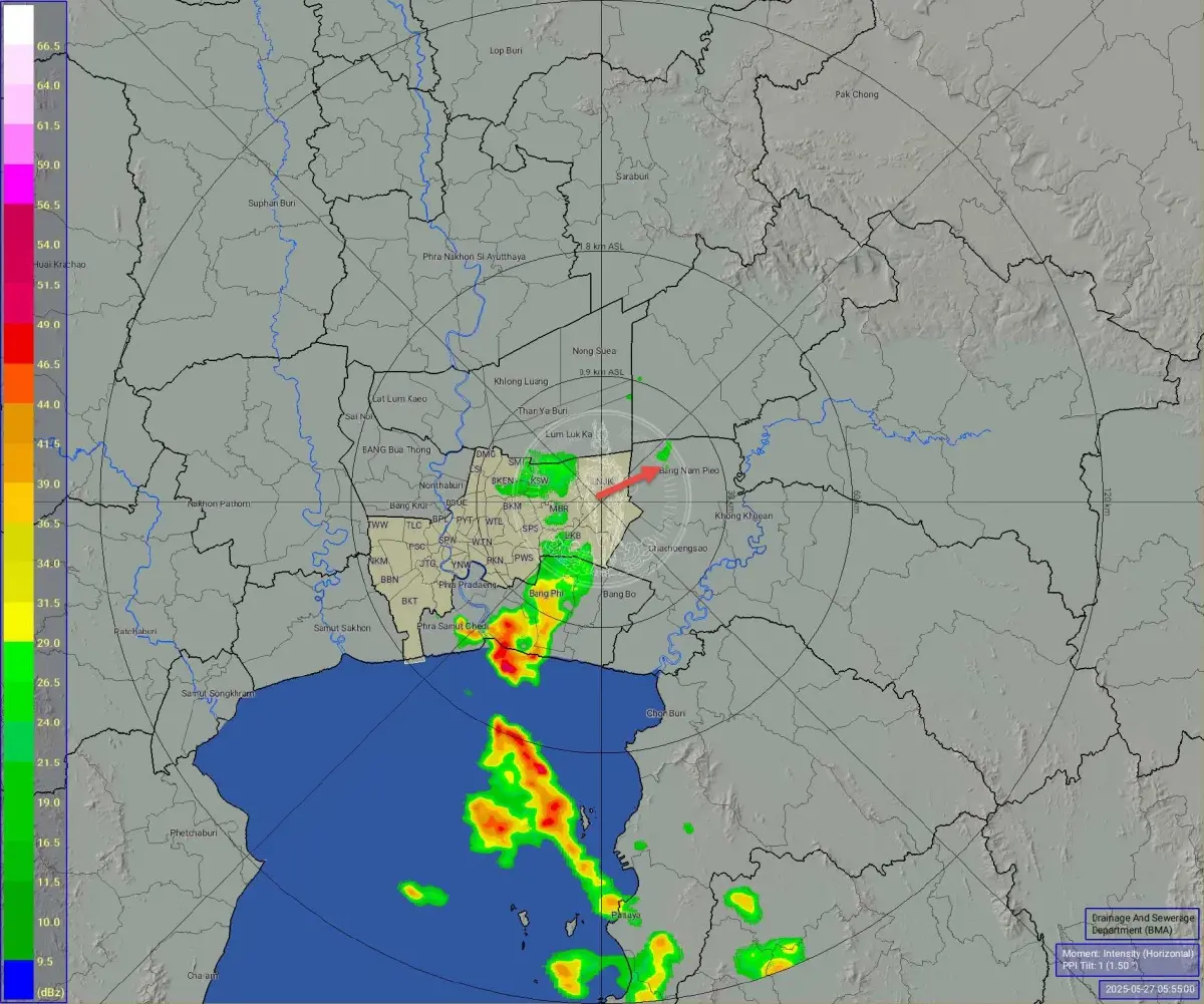 อุตุฯ จับตาเส้นทางฝนตกหนักกรุงเทพ 1 ชั่วโมง ปกคลุมเพิ่ม 12 พื้นที่
