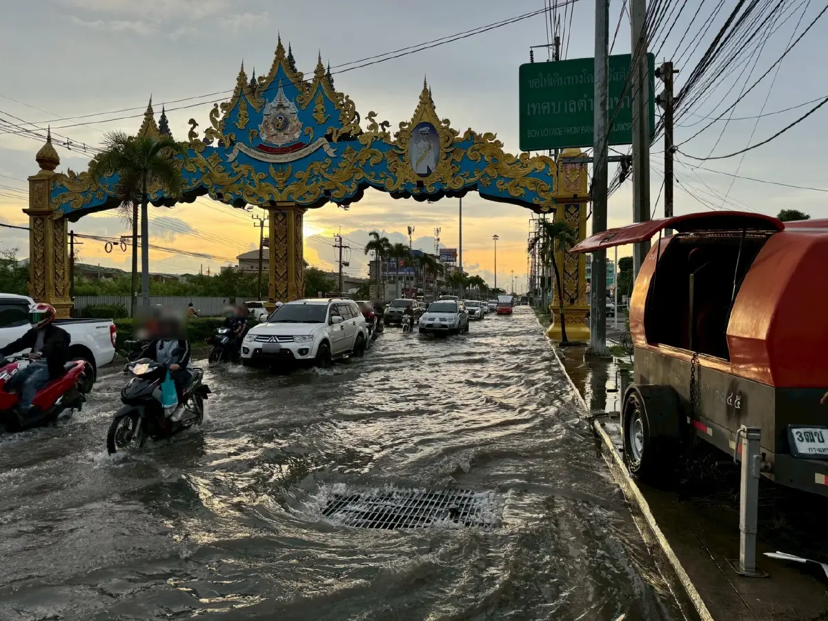ฝนตกหนัก 1 ชม. กทม. ปริมณฑล น้ำท่วม รถติดมาครบ เช็กสถานการณ์ล่าสุด