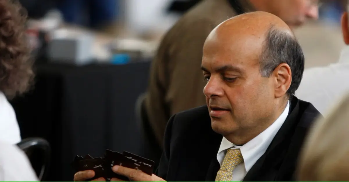 รู้จัก ‘เกร็ก เอเบล’ ผู้สืบทอดบัฟเฟตต์ นำ Berkshire สู่ยุคใหม่