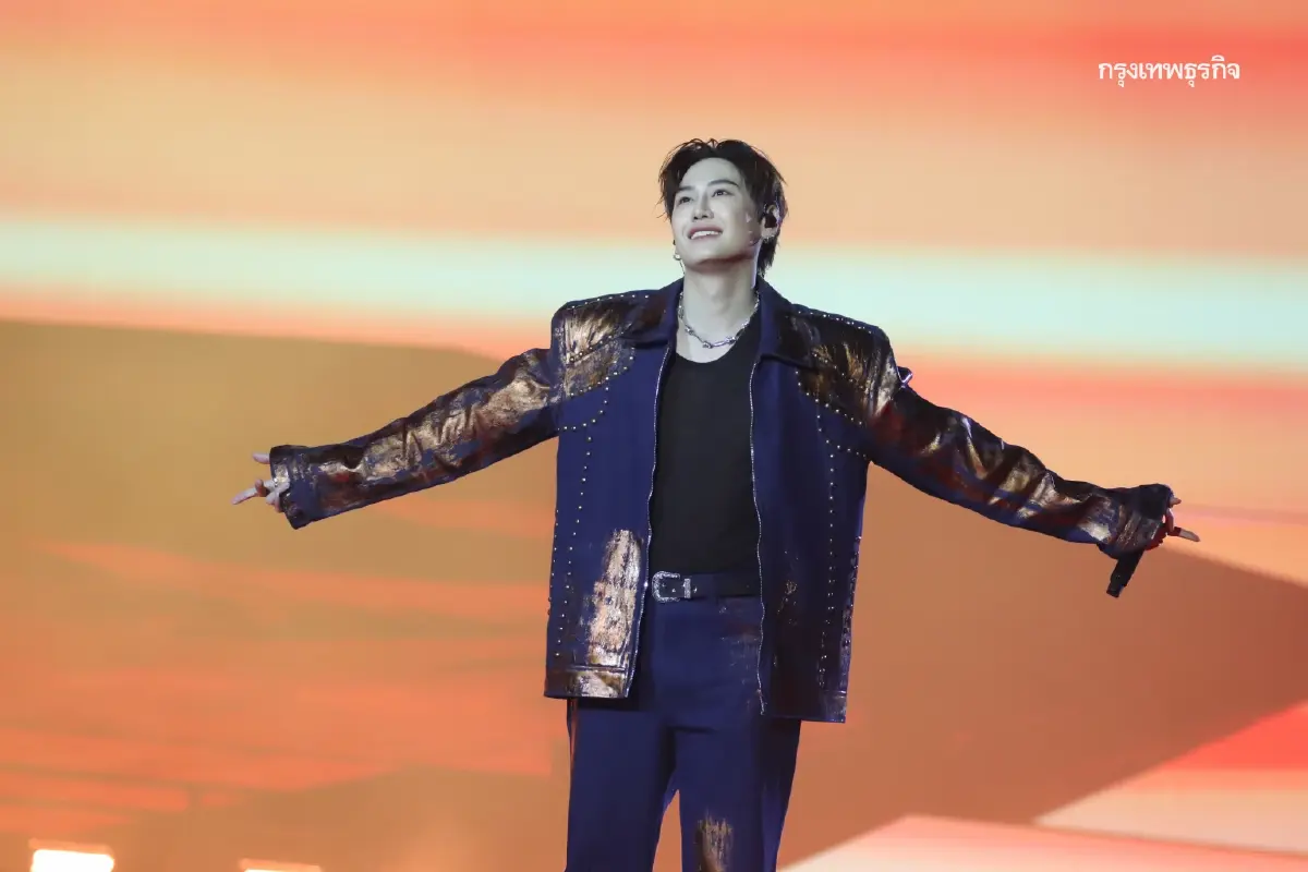 ‘LOVE OUT LOUD FAN FEST 2025’ 11 คู่จิ้นเสิร์ฟโชว์เต็มอิ่ม 2 วัน ติดเทรนด์โลก ‘อันดับ 1’