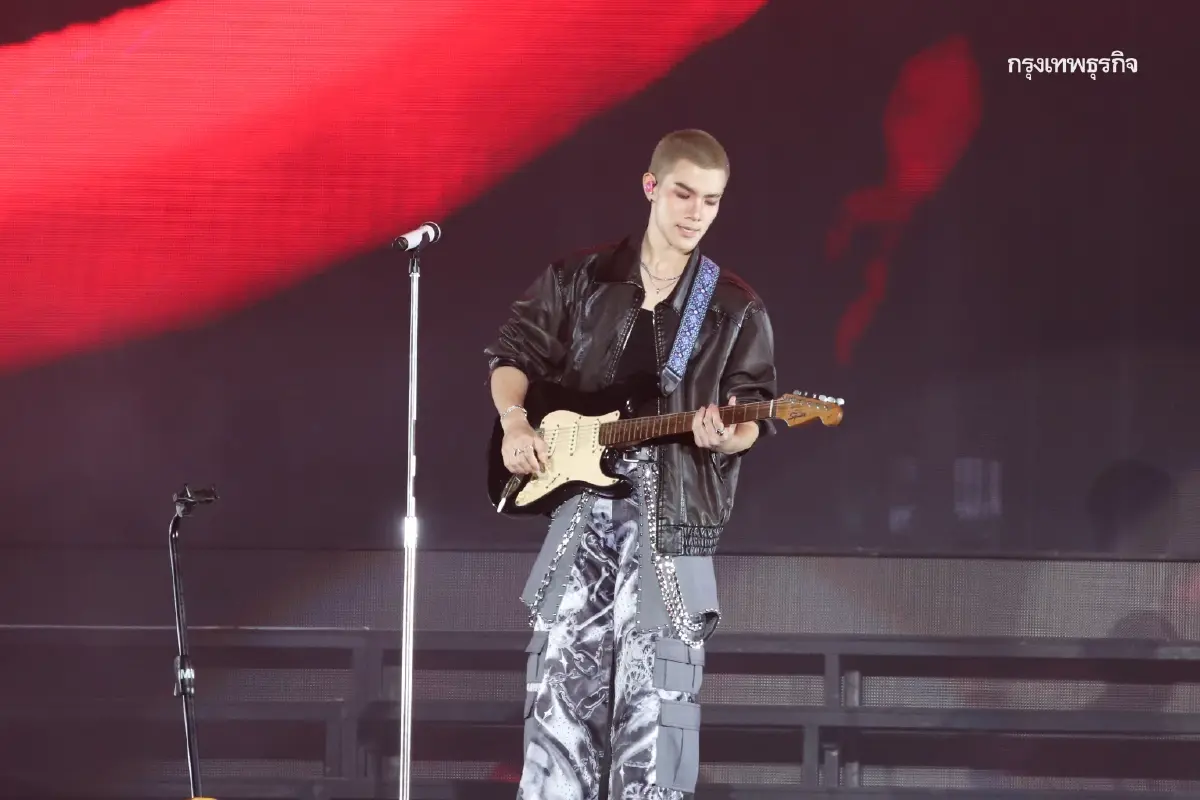 ‘LOVE OUT LOUD FAN FEST 2025’ 11 คู่จิ้นเสิร์ฟโชว์เต็มอิ่ม 2 วัน ติดเทรนด์โลก ‘อันดับ 1’