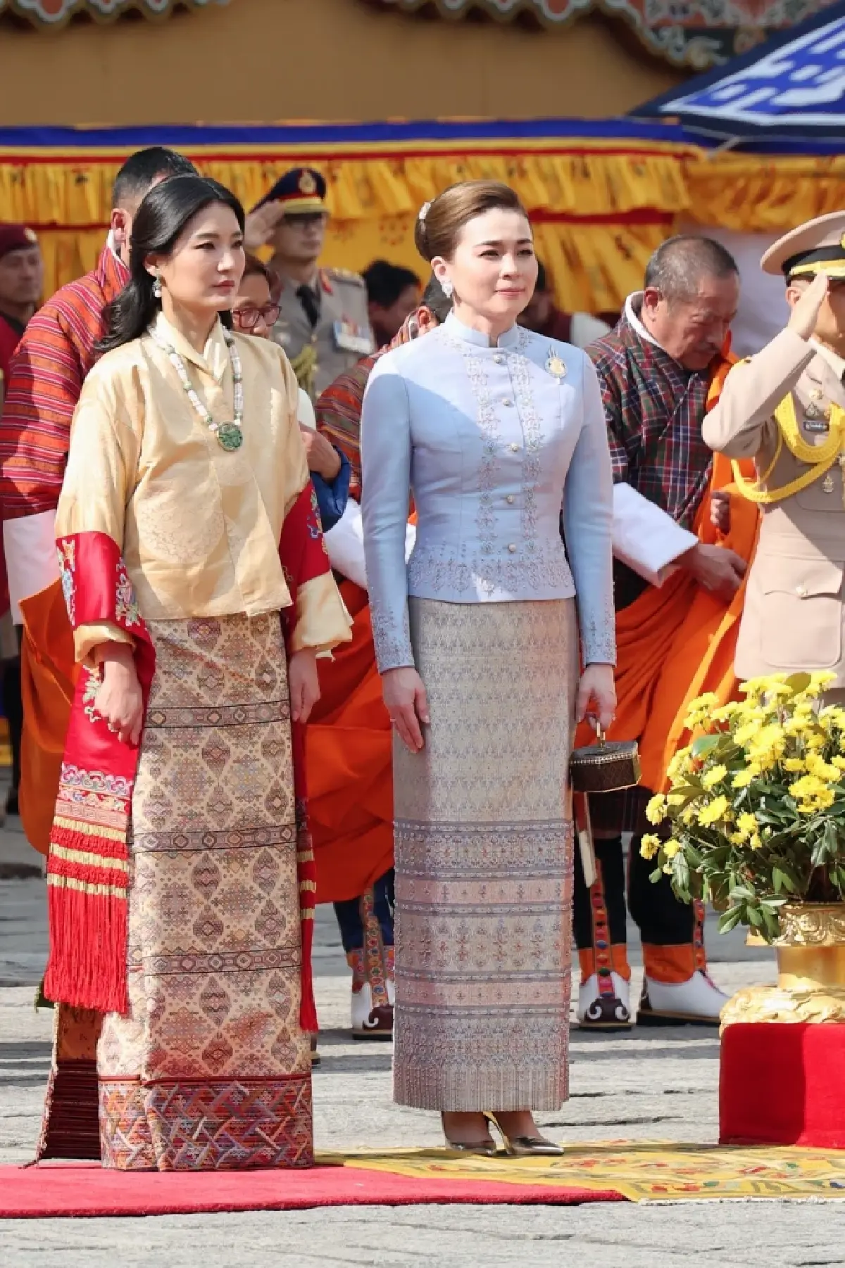 พระราชินีฉลองพระองค์ผ้าไทย ทรงสืบสานพระราชกรณียกิจด้านวัฒนธรรม