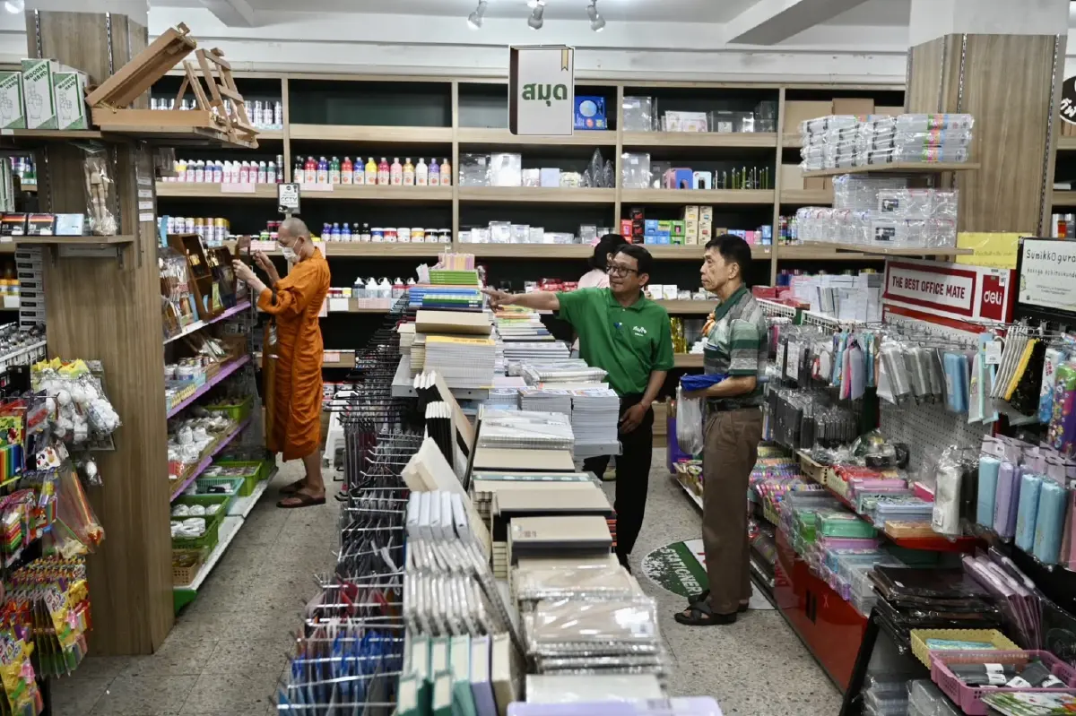 เด็กใช้ปากกาดินสอน้อยลง แต่ ‘สมใจ’ ยังโกยรายได้ ‘400 ล้าน’ ปรับตัวเพราะเคยกลัวเจ๊งในรุ่นตัวเอง