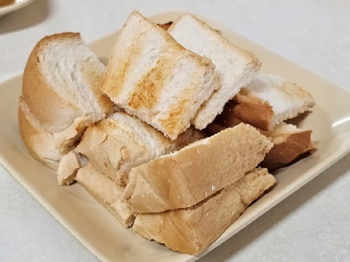 ‘หมูสะเต๊ะนายเกษม’ อร่อยมา 30 ปี ที่ ‘แฮปปี้แลนด์’  บางกะปิ