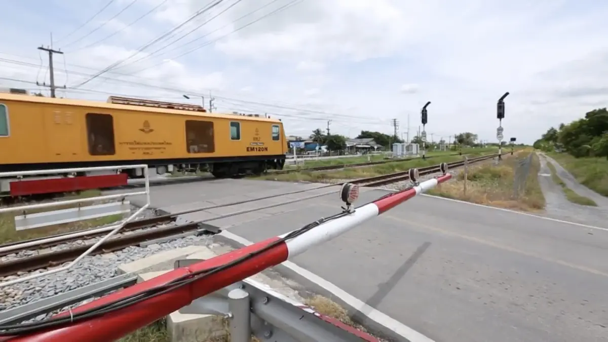 รฟท. เปิดโทษ ฝ่าไม้กั้นทางข้ามรถไฟ ศาลชี้ผิดฝ่ายเดียว ชดใช้ 2 แสน