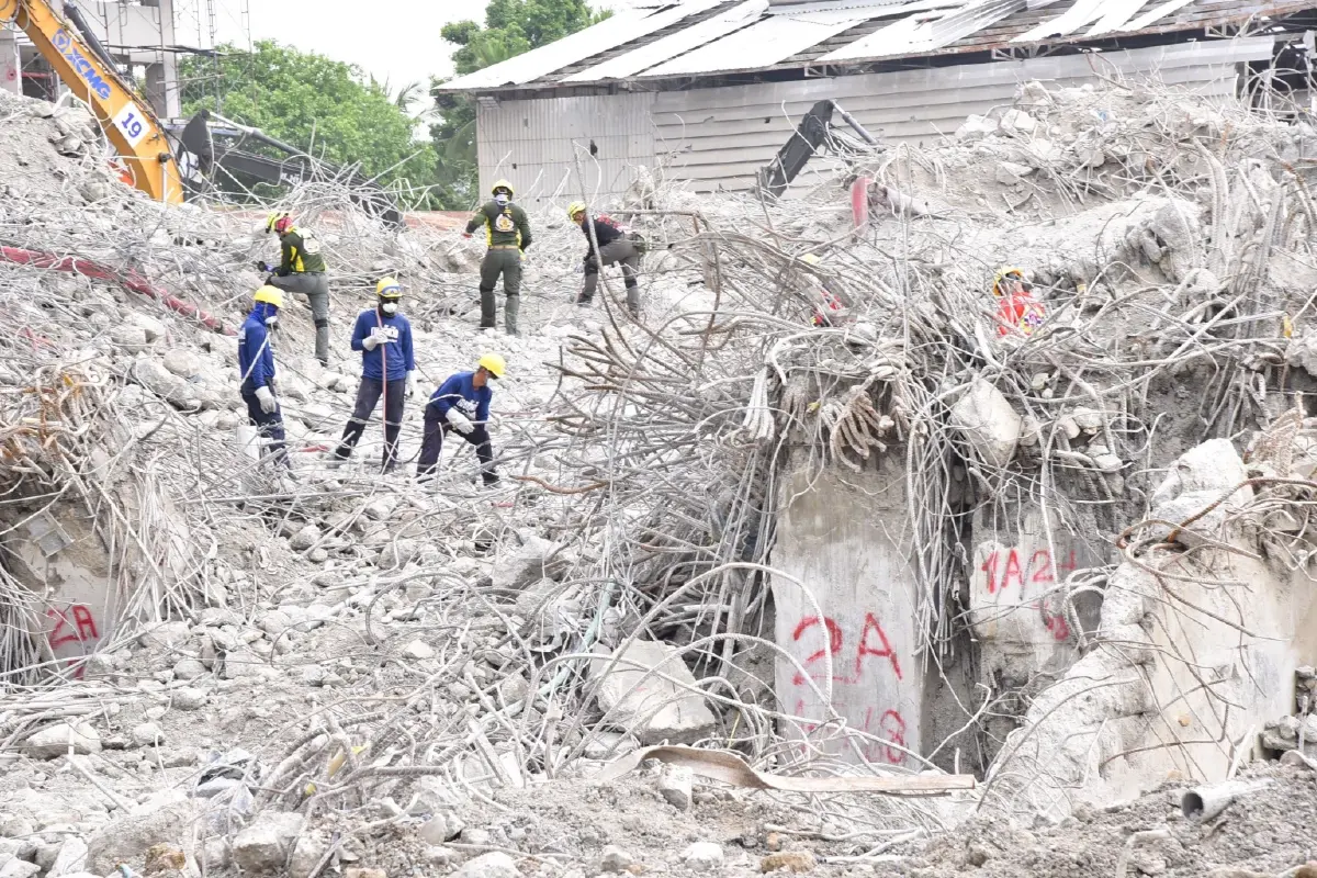 กทม.คาดไม่เกิน 1 สัปดาห์ รู้ชัดมีผู้ติดค้างในซากตึก สตง.หรือไม่