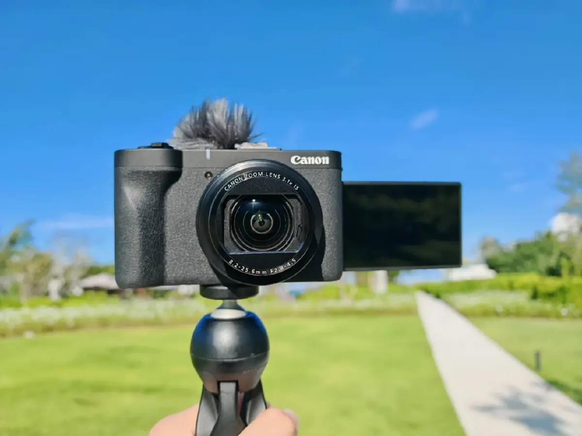 จิ๋วแต่แจ๋ว! รีวิว 'Canon PowerShot V1' กล้องคู่ใจสายครีเอเตอร์